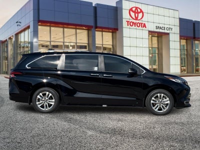 2026 Toyota Sienna Limited 7 Passenger
