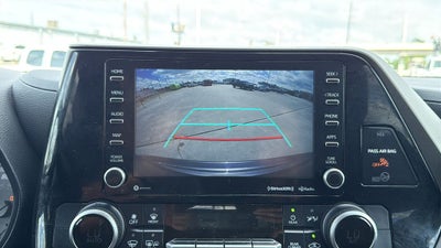 2021 Toyota HIGHLANDER LE