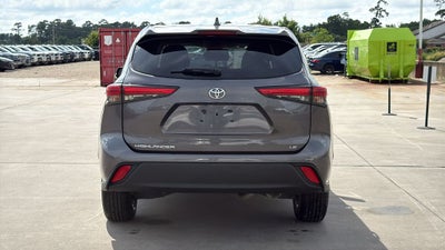 2021 Toyota HIGHLANDER LE