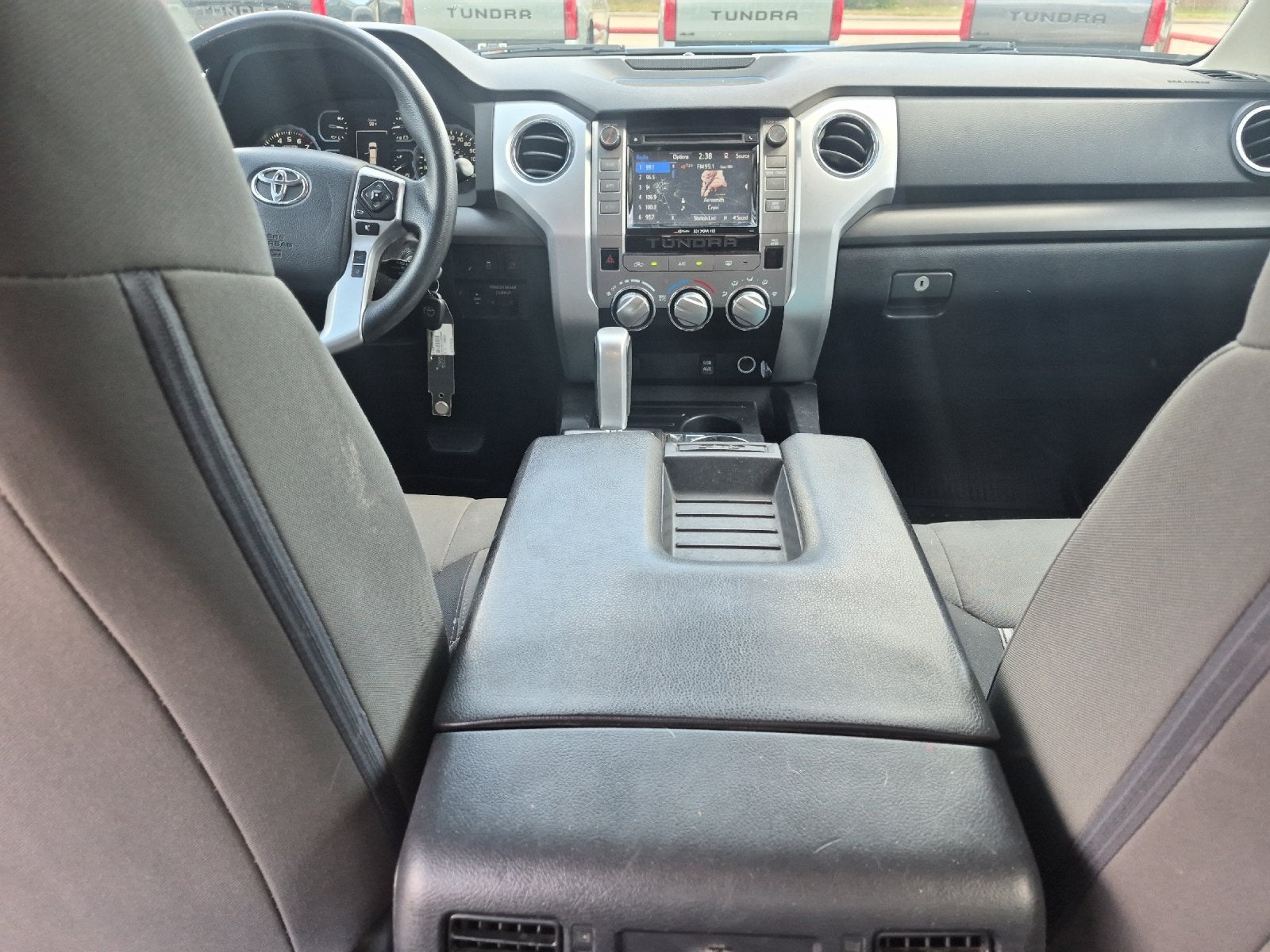 2018 Toyota Tundra SR5
