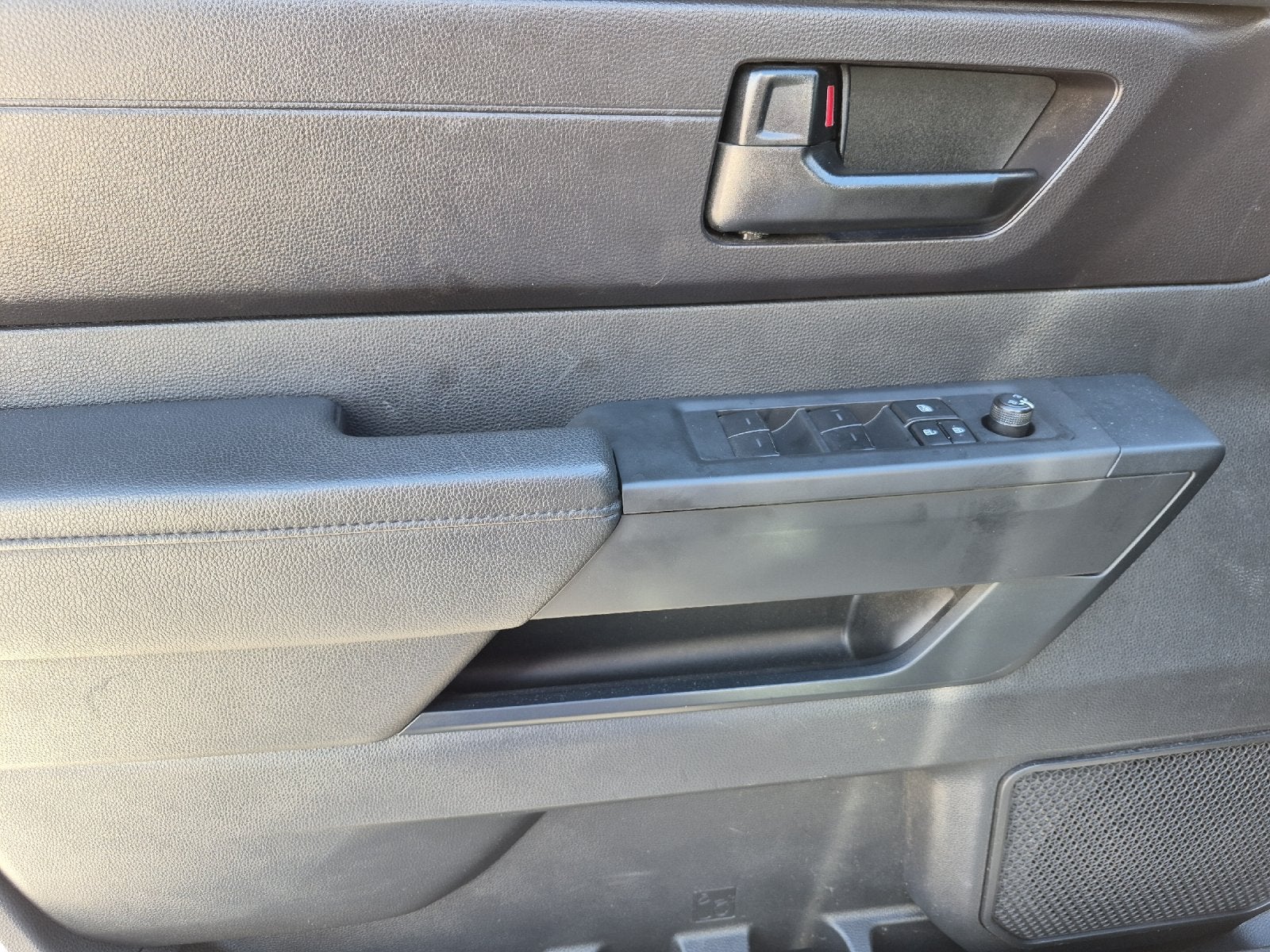 2025 Toyota Tundra SR