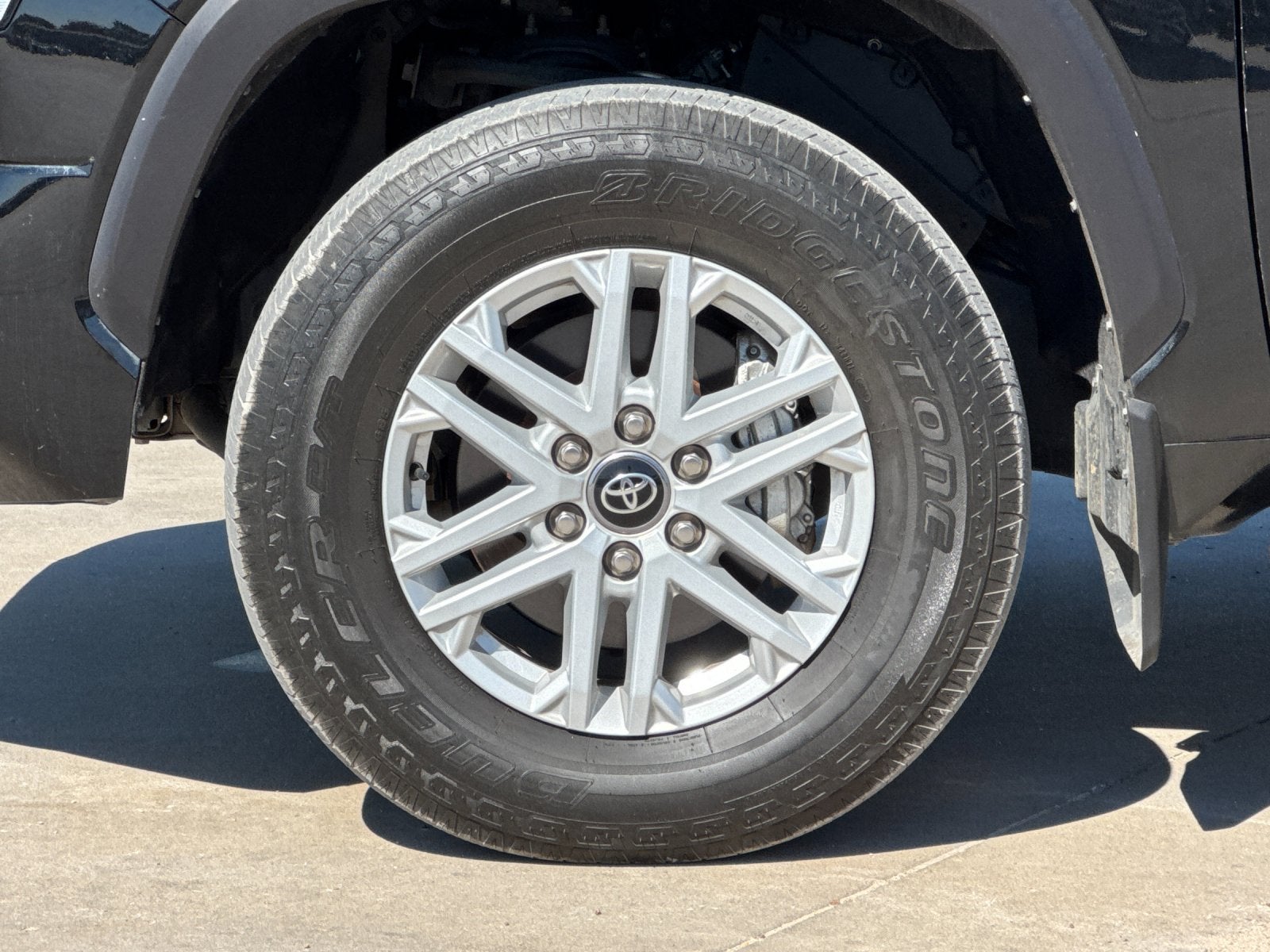 2025 Toyota Tundra SR5