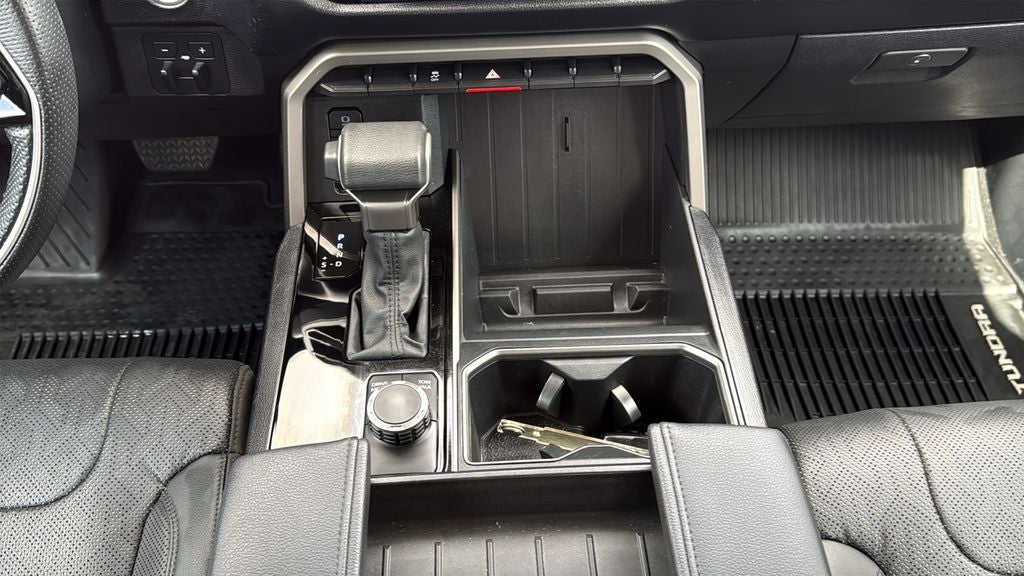 2024 Toyota TUNDRA 4X2 SR5