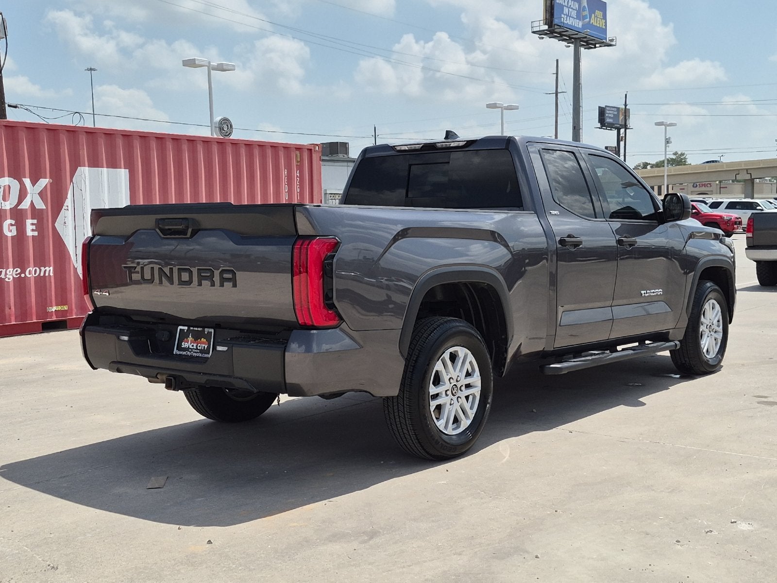 2022 Toyota Tundra SR5