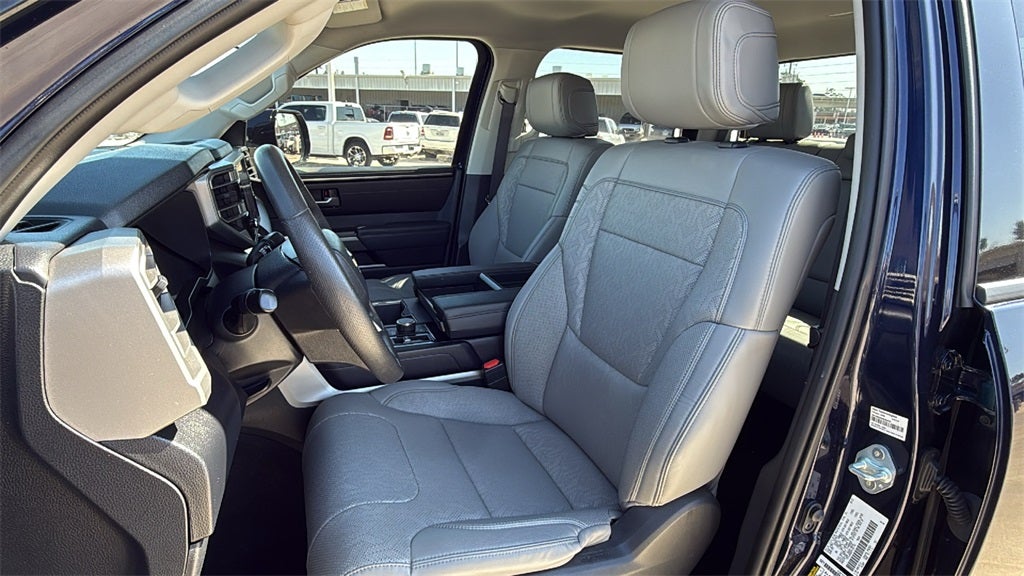 2023 Toyota TUNDRA 4X4 SR5