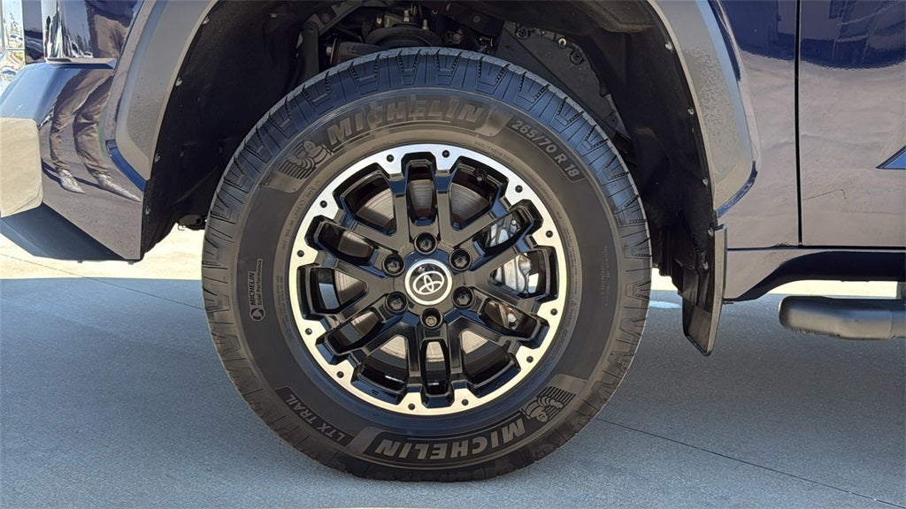 2023 Toyota TUNDRA 4X4 SR5