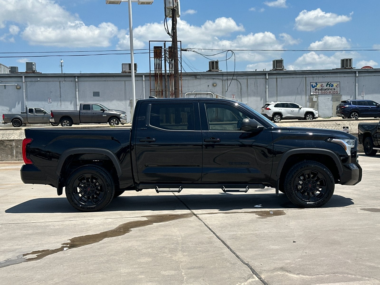 2024 Toyota Tundra SR5