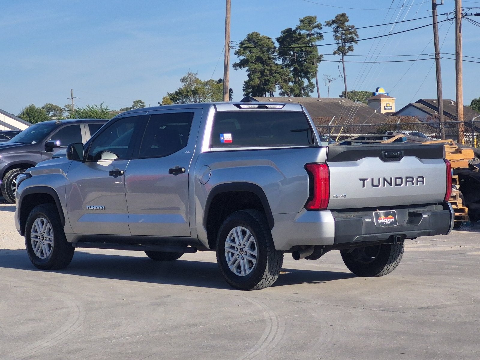 2023 Toyota Tundra SR5
