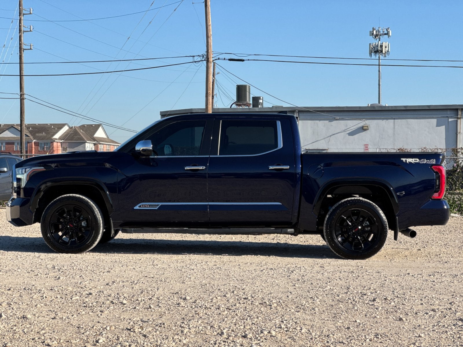 2023 Toyota Tundra i-FORCE MAX 1794 Edition