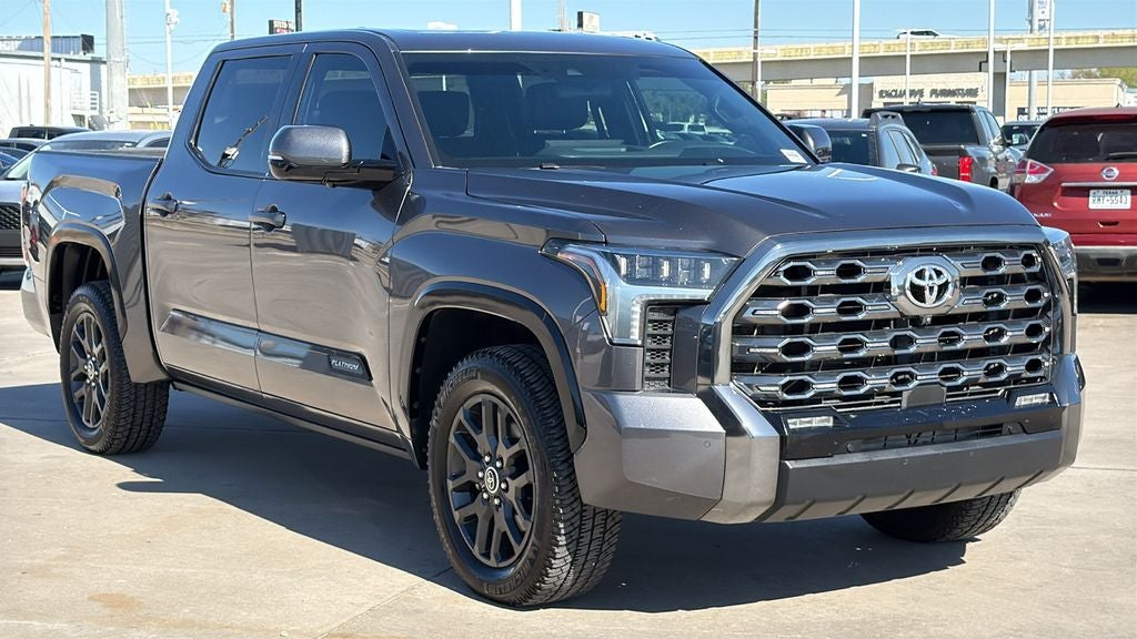 2023 Toyota TUNDRA 4X4 Platinum