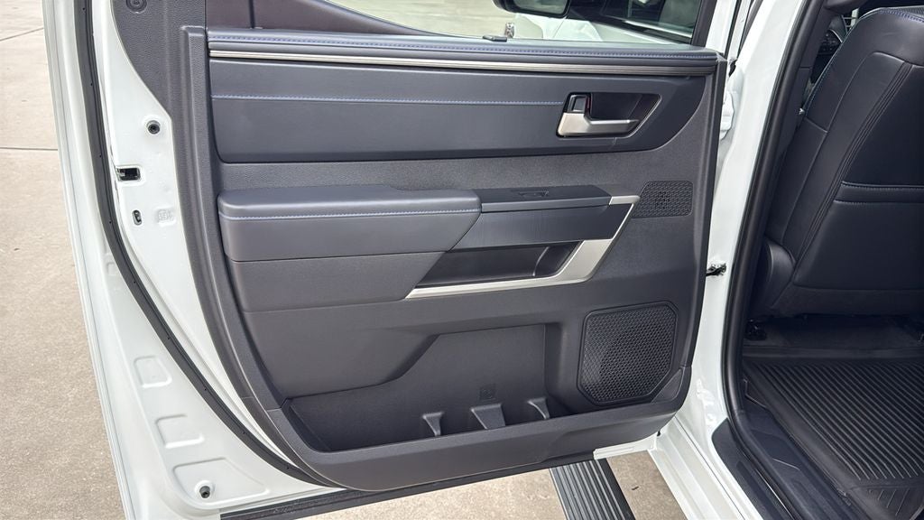 2026 Toyota TUNDRA HV 4X4 Platinum