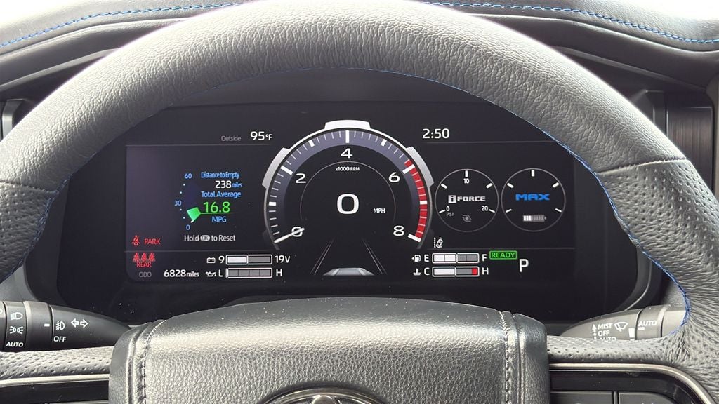 2026 Toyota TUNDRA HV 4X4 Platinum