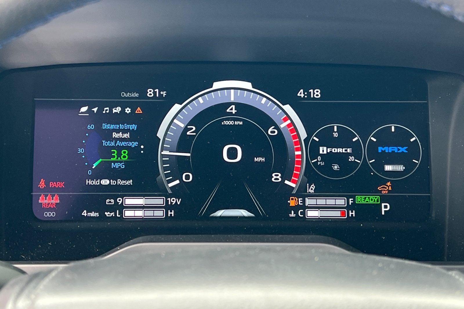 2026 Toyota Tundra i-FORCE MAX Platinum i-FORCE MAX