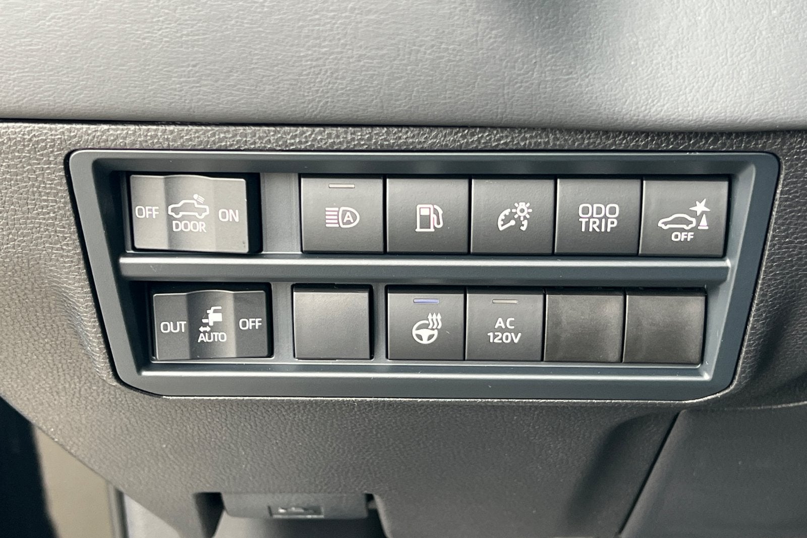 2026 Toyota Tundra i-FORCE MAX Platinum i-FORCE MAX
