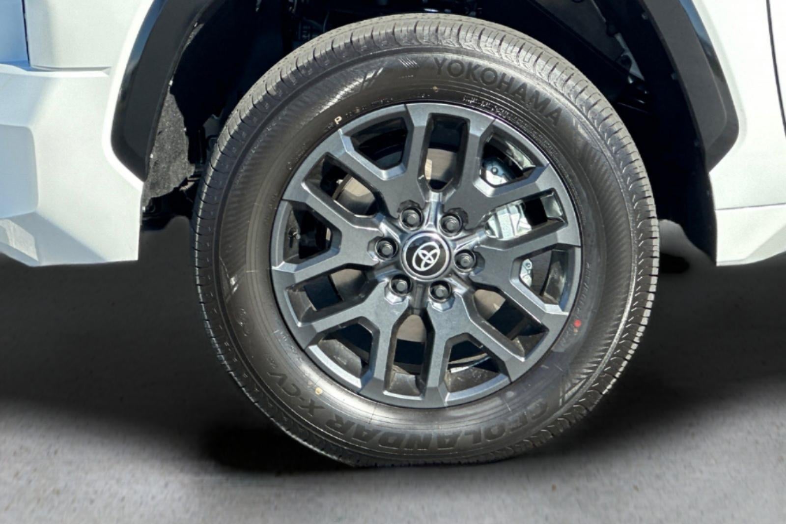 2026 Toyota Tundra i-FORCE MAX Platinum i-FORCE MAX
