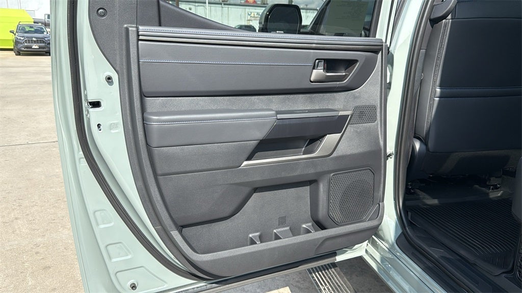 2026 Toyota Tundra i-FORCE MAX Platinum i-FORCE MAX