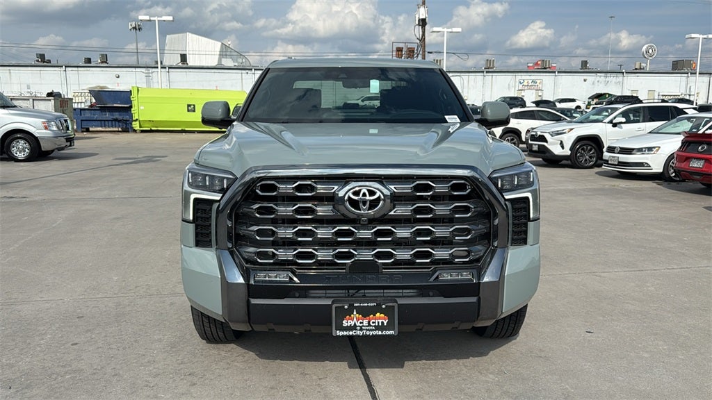 2026 Toyota Tundra i-FORCE MAX Platinum i-FORCE MAX