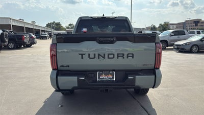 2026 Toyota Tundra i-FORCE MAX Platinum i-FORCE MAX