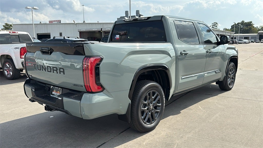 2026 Toyota Tundra i-FORCE MAX Platinum i-FORCE MAX