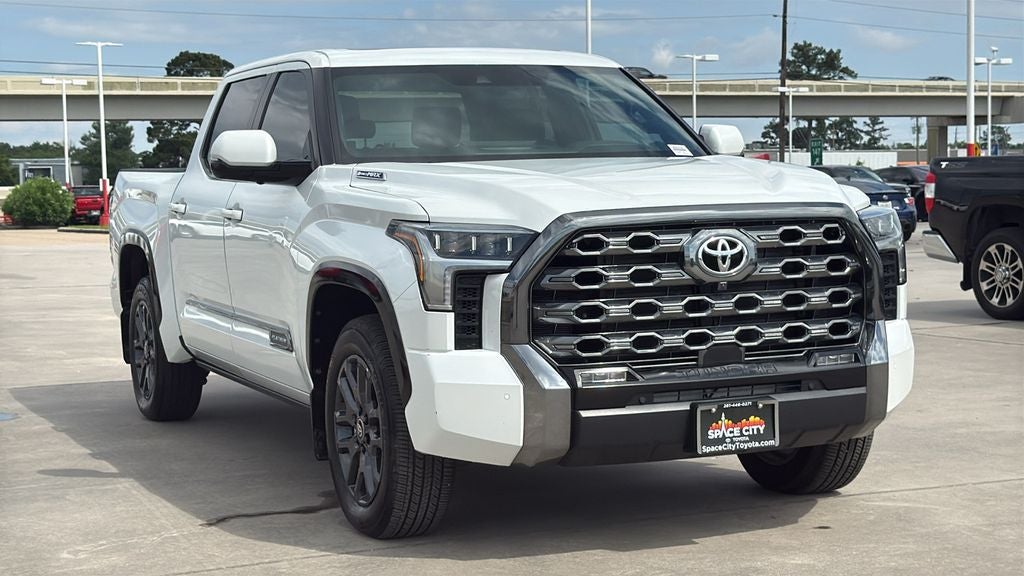2025 Toyota TUNDRA HV 4X4 Platinum