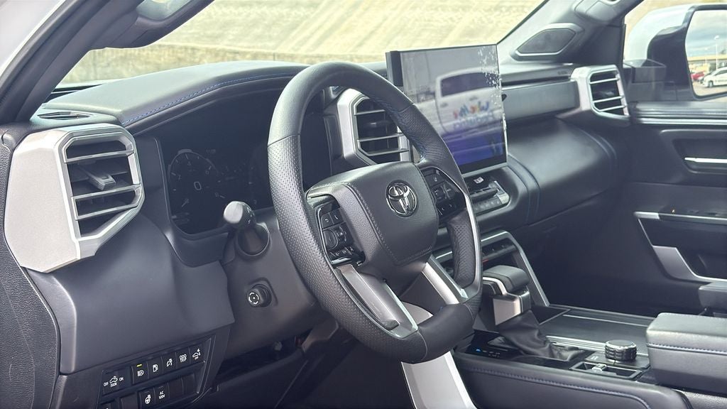 2025 Toyota TUNDRA HV 4X4 Platinum