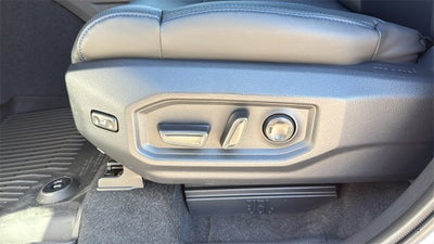 2026 Toyota Tundra i-FORCE MAX Platinum i-FORCE MAX