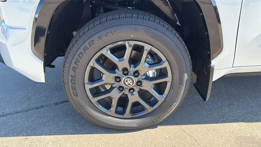 2026 Toyota Tundra i-FORCE MAX Platinum i-FORCE MAX