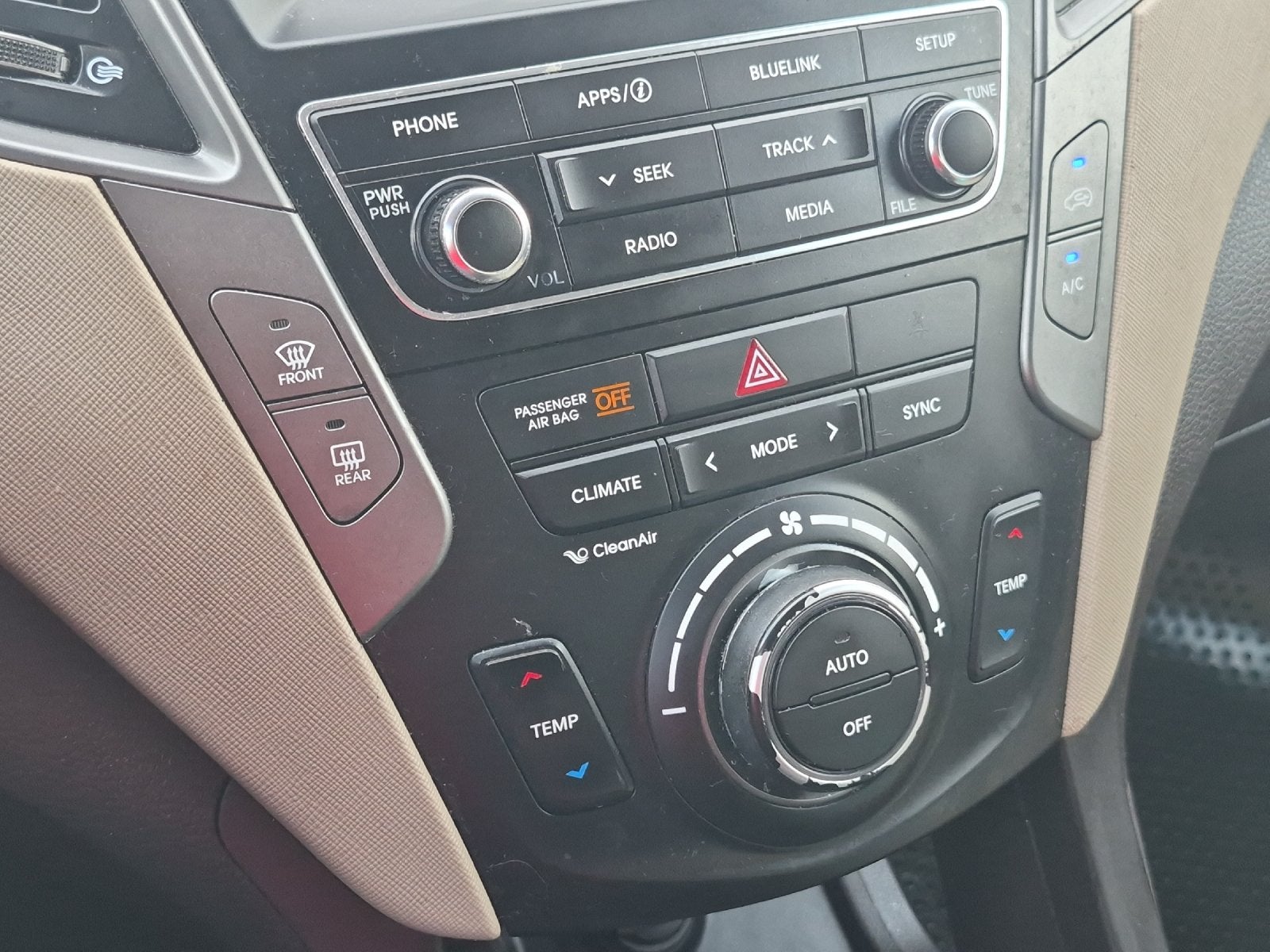 2017 Hyundai Santa Fe 2.0T