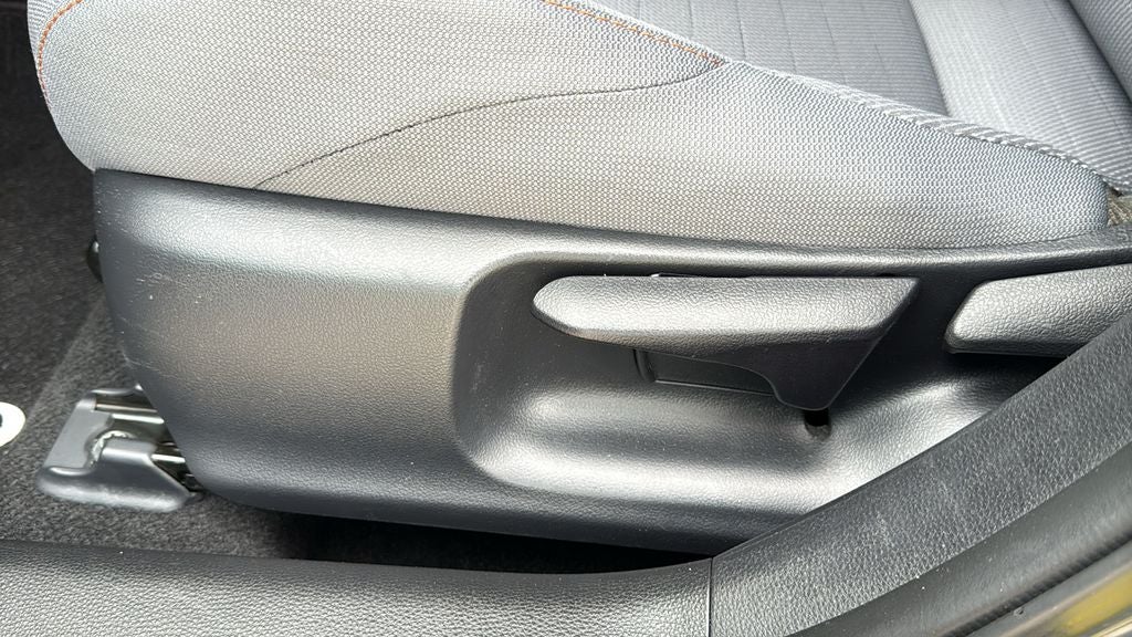 2025 Toyota COROLLA FX