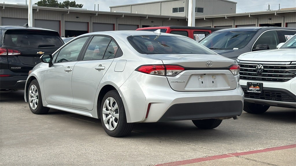 2025 Toyota COROLLA LE