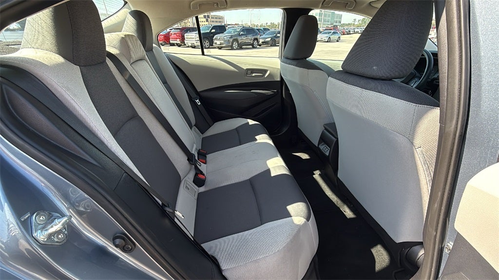 2025 Toyota COROLLA LE