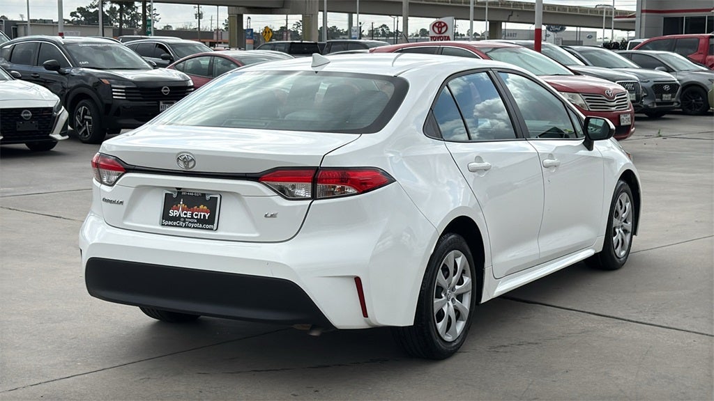 2024 Toyota COROLLA LE