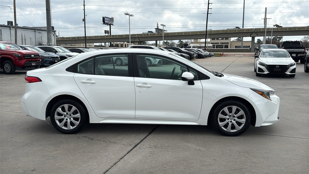 2024 Toyota COROLLA LE