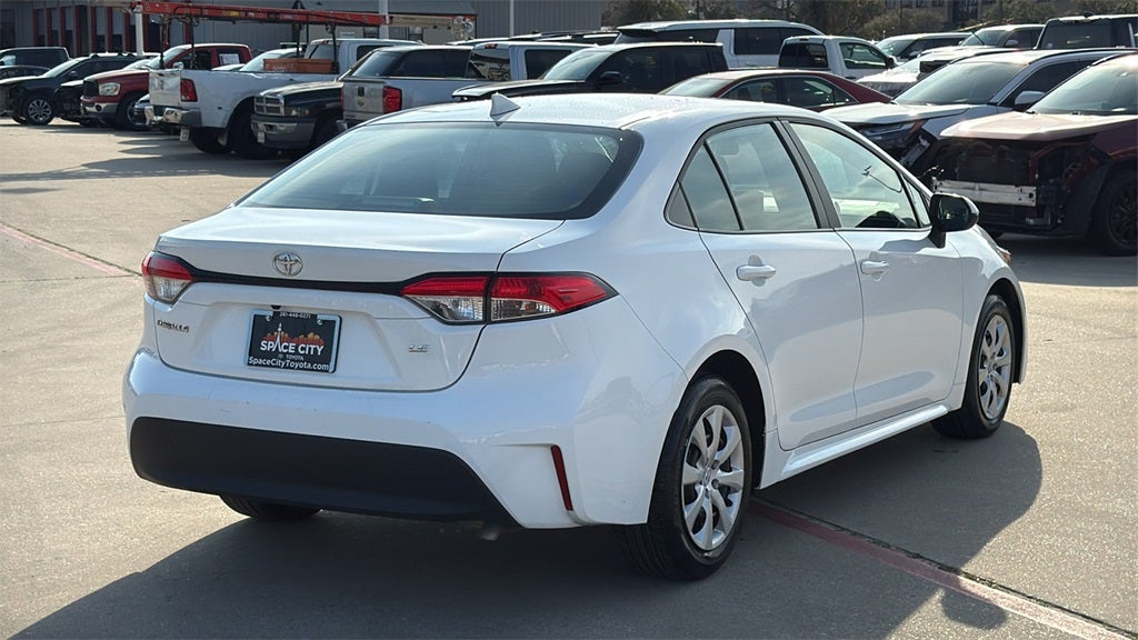 2024 Toyota COROLLA LE