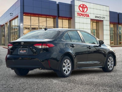 2027 Toyota Corolla LE