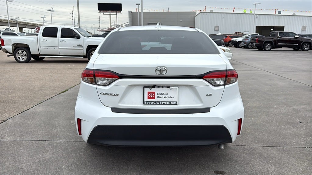 2025 Toyota COROLLA LE