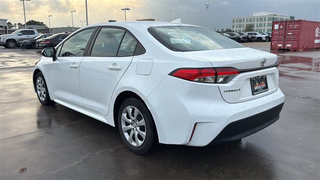 2024 Toyota COROLLA LE