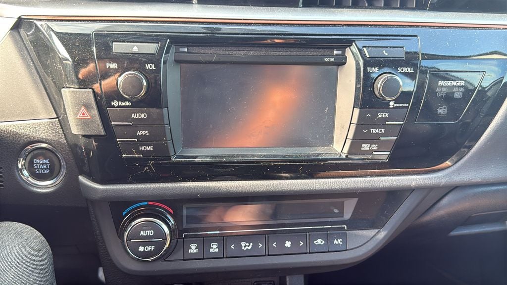 2015 Toyota COROLLA LE