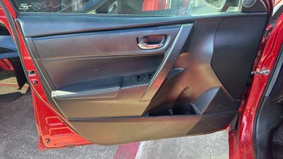 2019 Toyota COROLLA SE