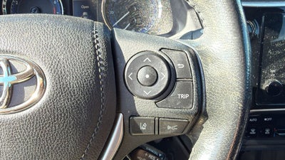 2019 Toyota COROLLA SE