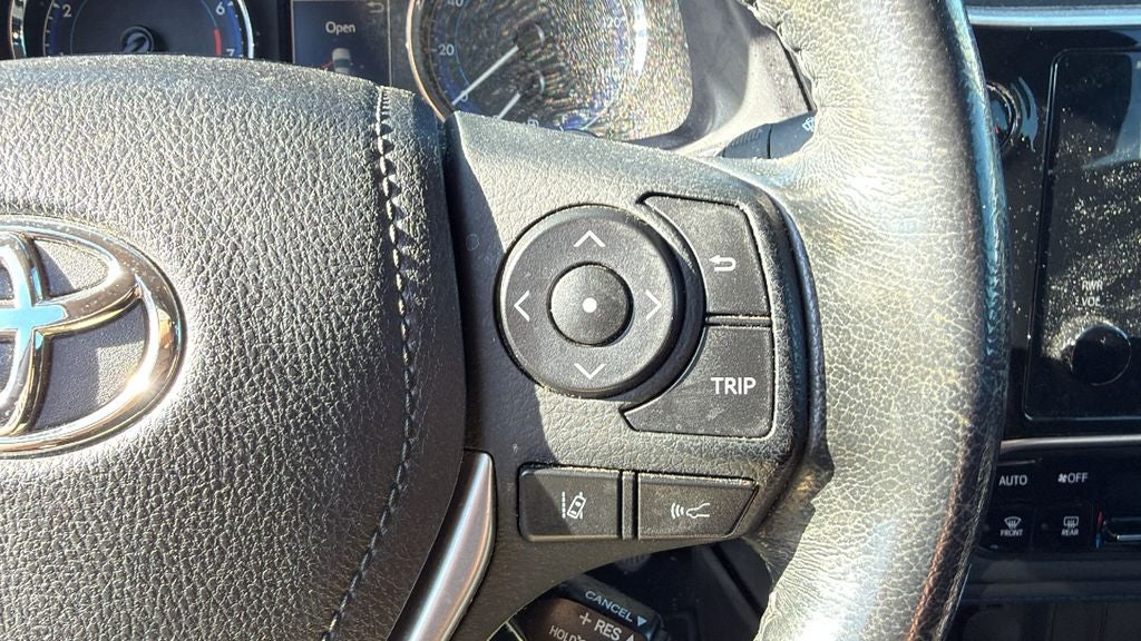 2019 Toyota COROLLA SE