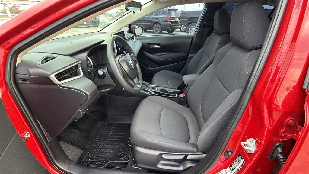 2020 Toyota COROLLA LE