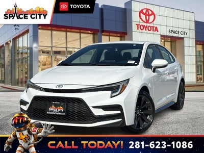 2025 Toyota COROLLA SE