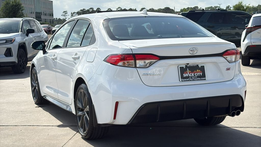 2025 Toyota COROLLA SE