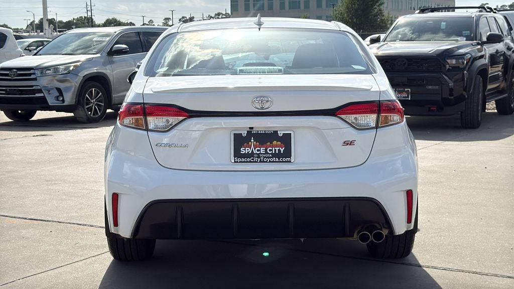 2025 Toyota COROLLA SE