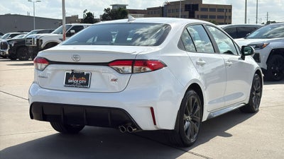 2025 Toyota COROLLA SE