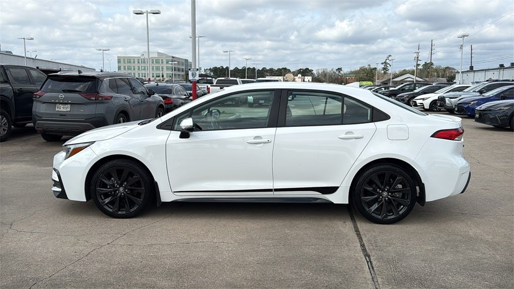 2024 Toyota COROLLA SE