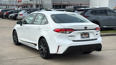 2024 Toyota COROLLA SE