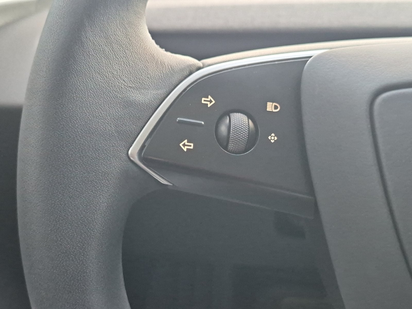 2024 Tesla Model 3 Base