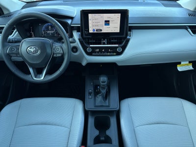 2026 Toyota Corolla Cross LE